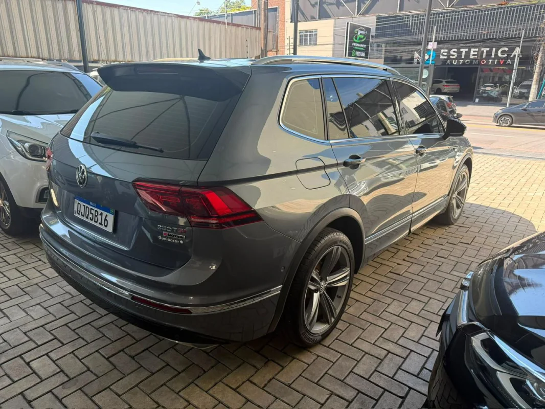 Tiguan Allspac R-Line 2.0 4x4 TETO SOLAR PANORÂMICO 2019 - Imagem 3