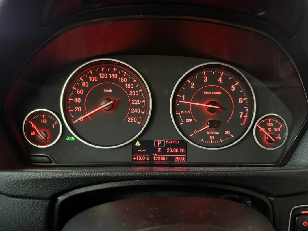320i 2.0TB Completo AUTOMÁTICO 2016 - Imagem 10