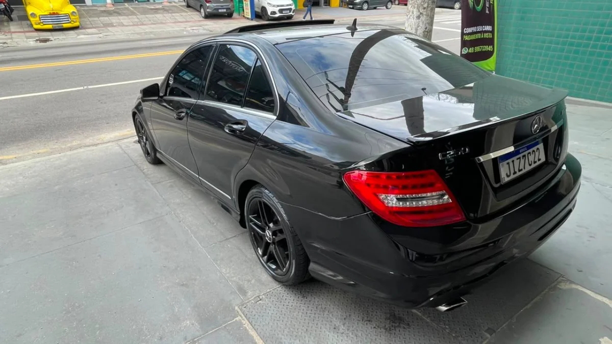 C250 CGI Sport 1.8 Aut. Com Teto 2012 - Imagem 5