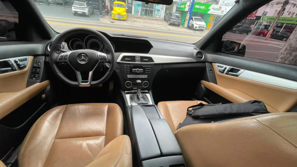 C250 CGI Sport 1.8 Aut. Com Teto 2012 - Imagem 7