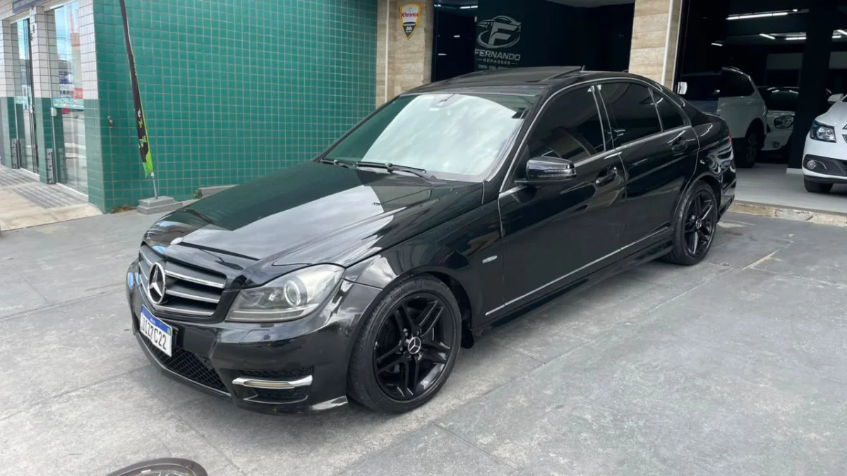 C250 CGI Sport 1.8 Aut. Com Teto 2012 - Imagem 4