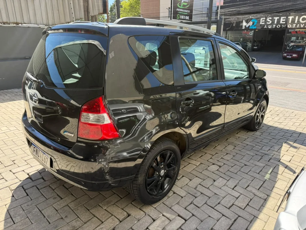 Livina S 1.8 Completo AUTOMÁTICO 2014 - Imagem 3