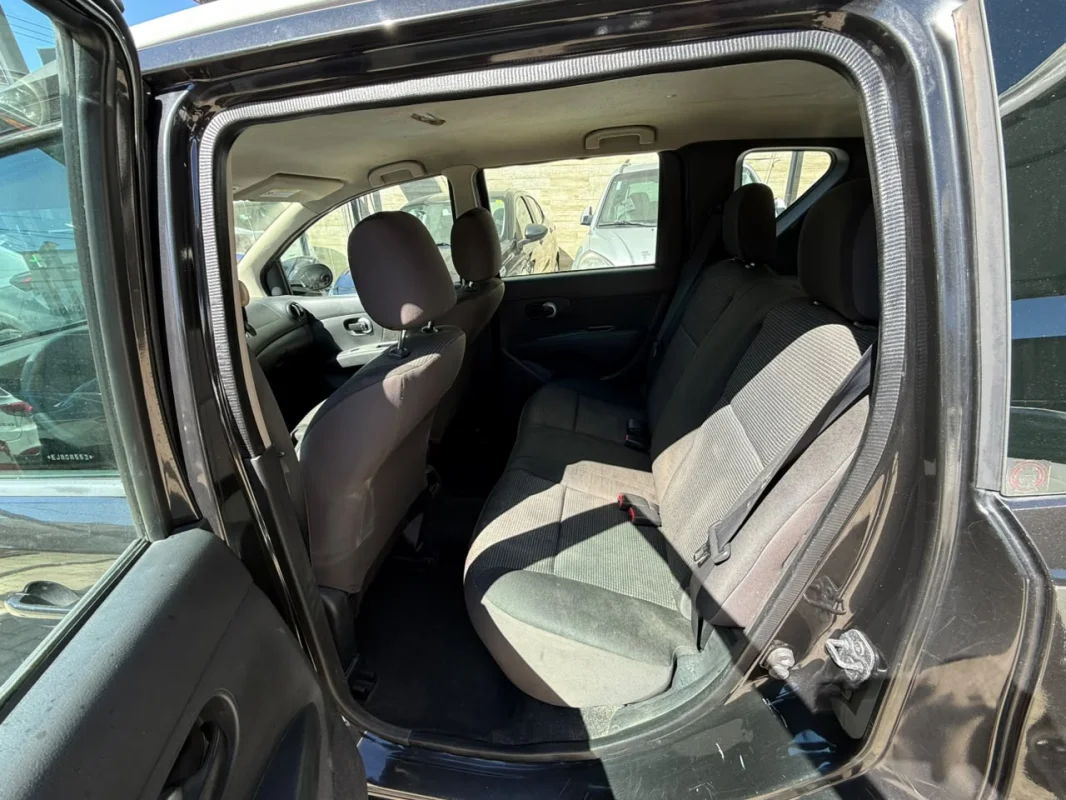 Livina S 1.8 Completo AUTOMÁTICO 2014 - Imagem 8