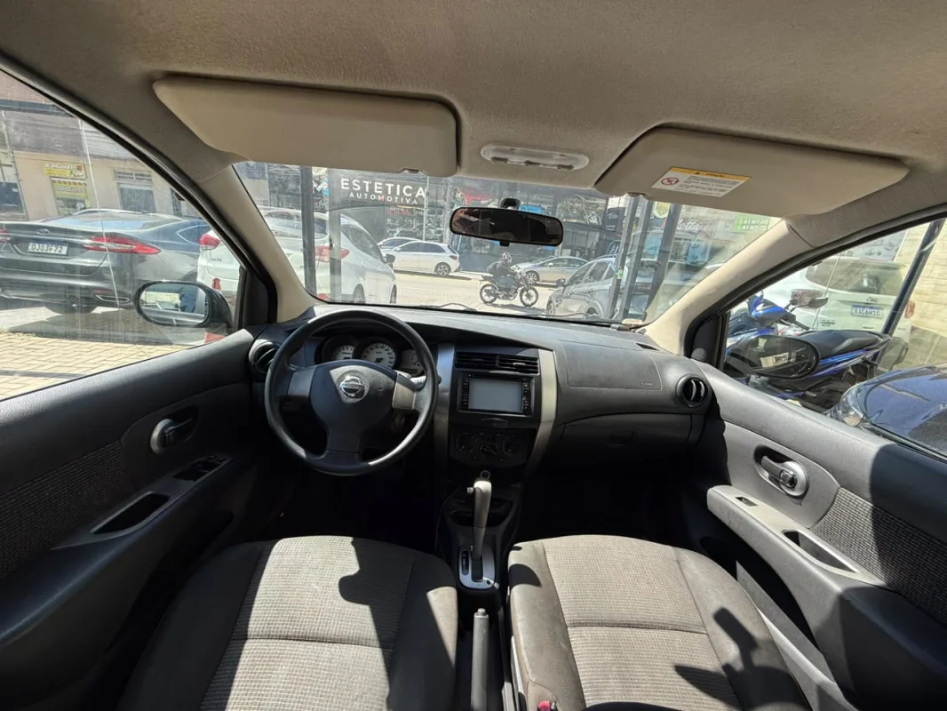 Livina S 1.8 Completo AUTOMÁTICO 2014 - Imagem 7