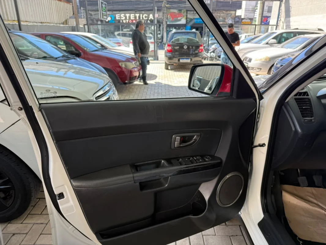 Kia Soul 1.6 Flex Mec. 2011 - Imagem 11
