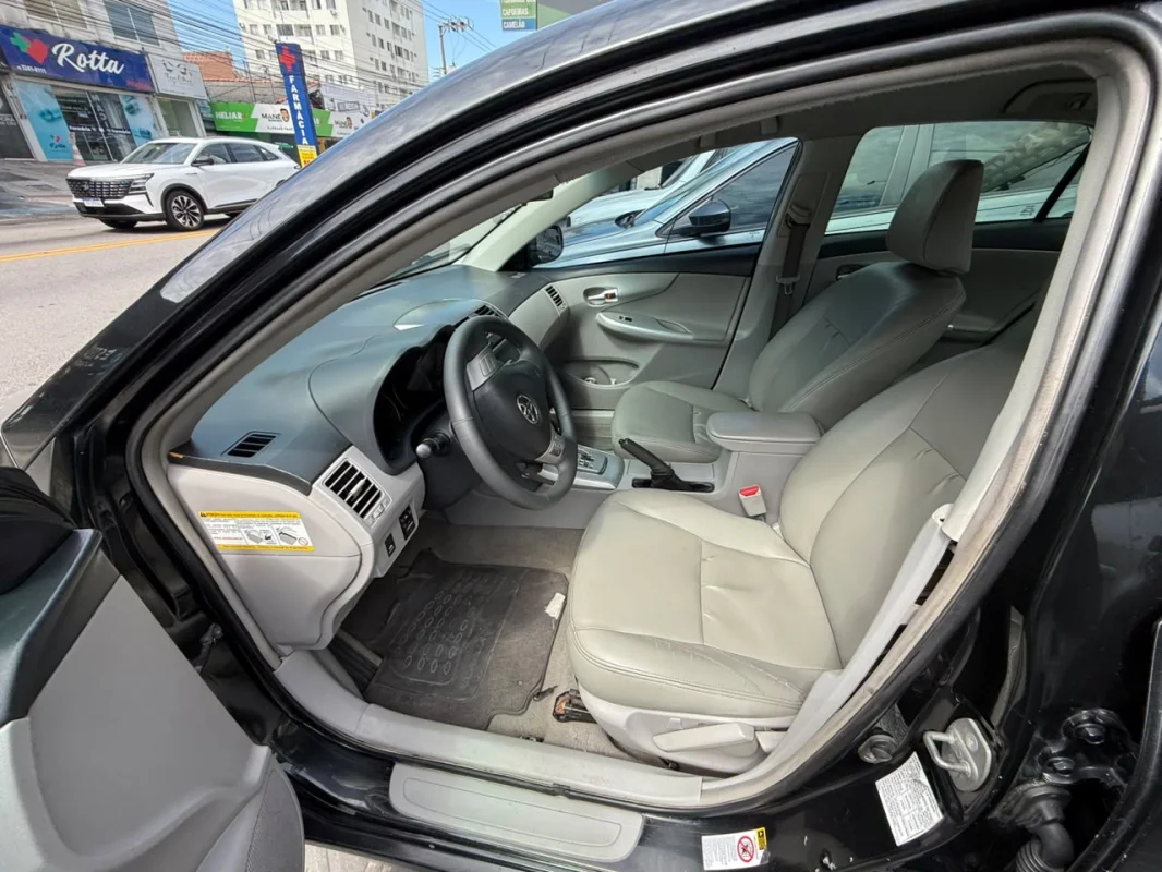 Corolla XEi 2.0 Completo AUTOMÁTICO 2013 - Imagem 10