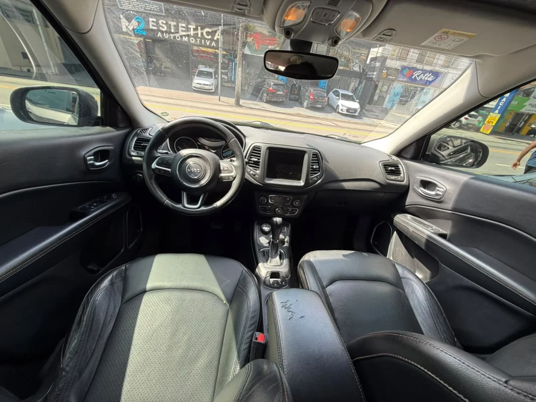Compass Longitude 2.0 Diesel 4x4 AUTOMÁTICA 2017 - Imagem 7