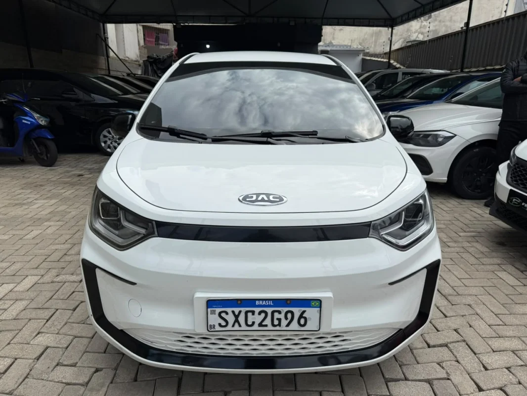 Jac E-JS1 Elétrico 2025 - Imagem 2