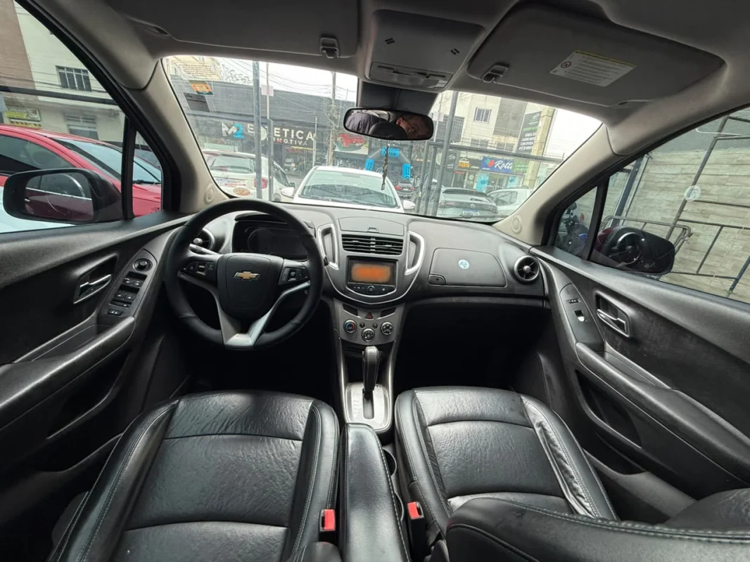 Tracker LTZ 1.8 4X2 Completo AUTOMÁTICA 2014 - Imagem 7