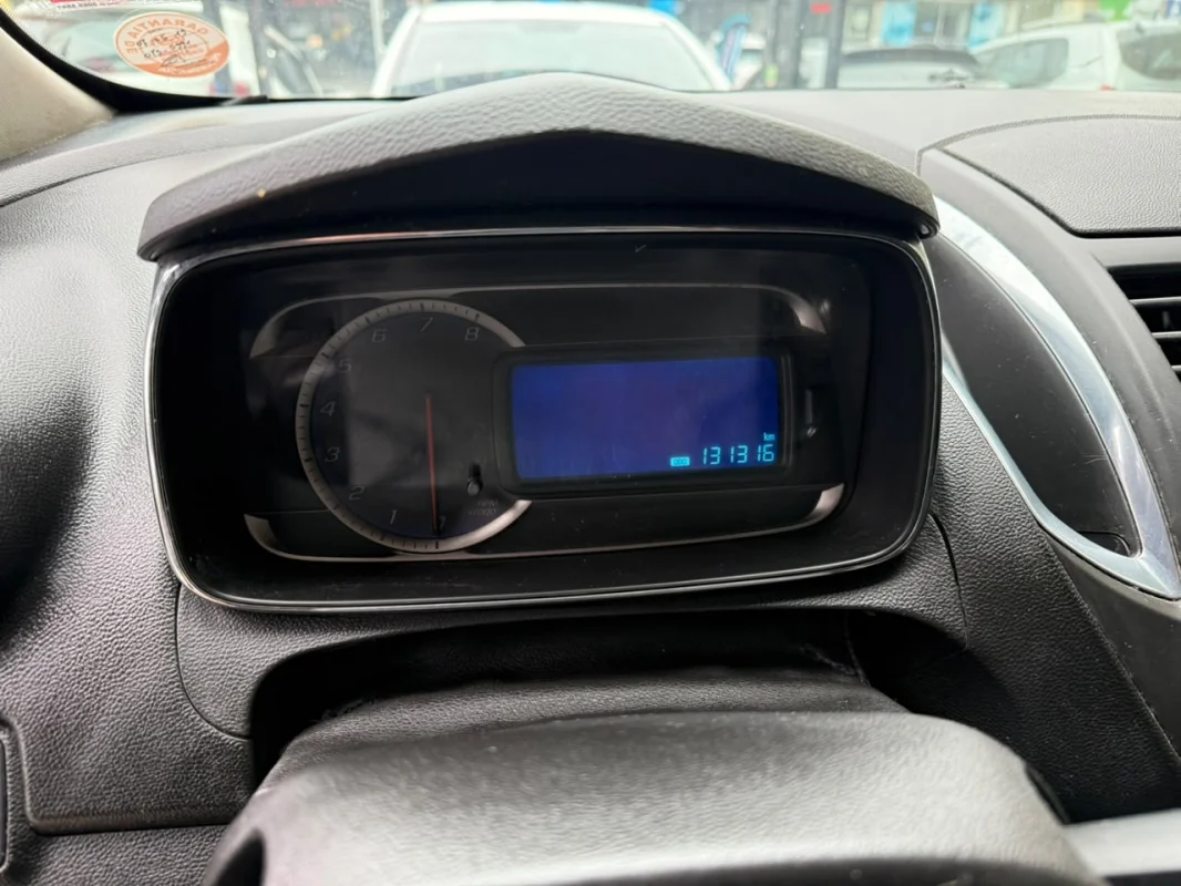 Tracker LTZ 1.8 4X2 Completo AUTOMÁTICA 2014 - Imagem 9