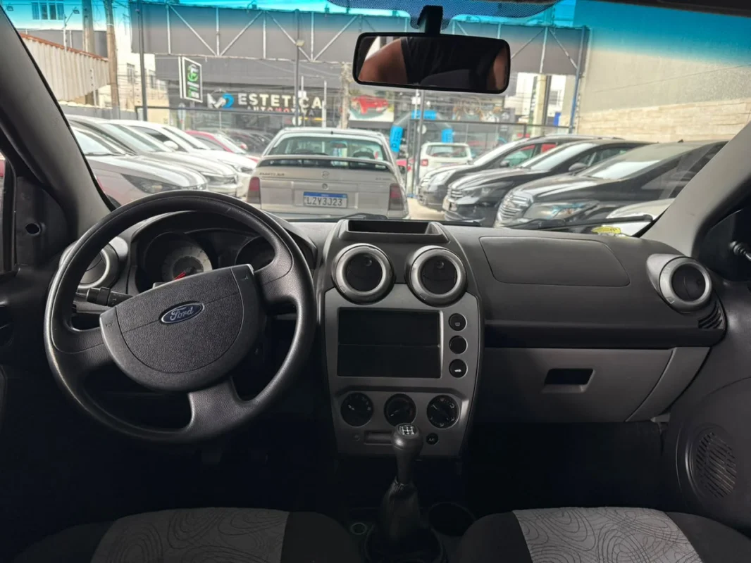 Fiesta Sedan 1.6 Completo Mec. 2010 - Imagem 7