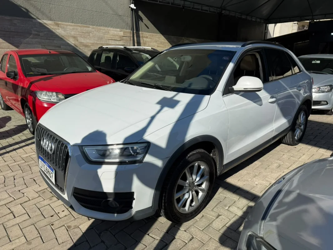 Q3 2.0 TFSI Completo AUTOMÁTICO 2015 - Imagem 4