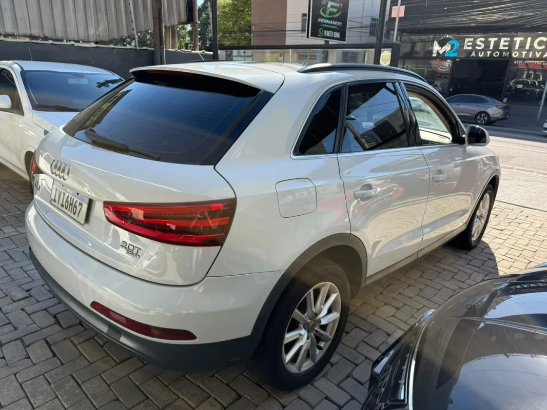 Q3 2.0 TFSI Completo AUTOMÁTICO 2015 - Imagem 3