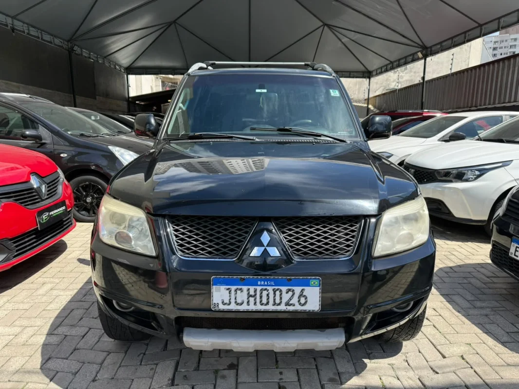 Pajero TR4 2.0 4X2 Completo AUTOMÁTICO 2014 - Imagem 2