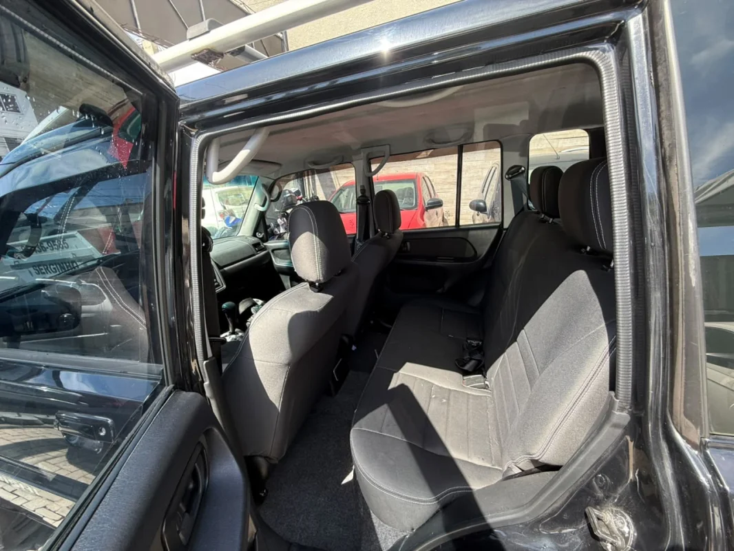 Pajero TR4 2.0 4X2 Completo AUTOMÁTICO 2014 - Imagem 8