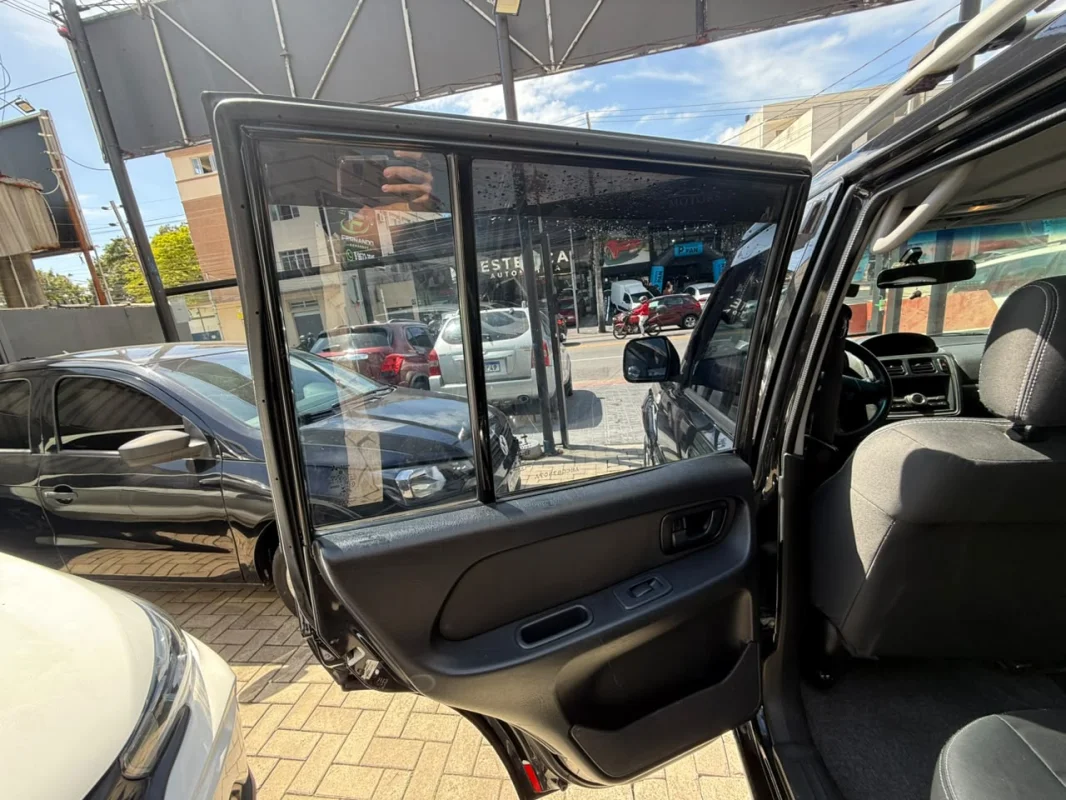 Pajero TR4 2.0 4X2 Completo AUTOMÁTICO 2014 - Imagem 10