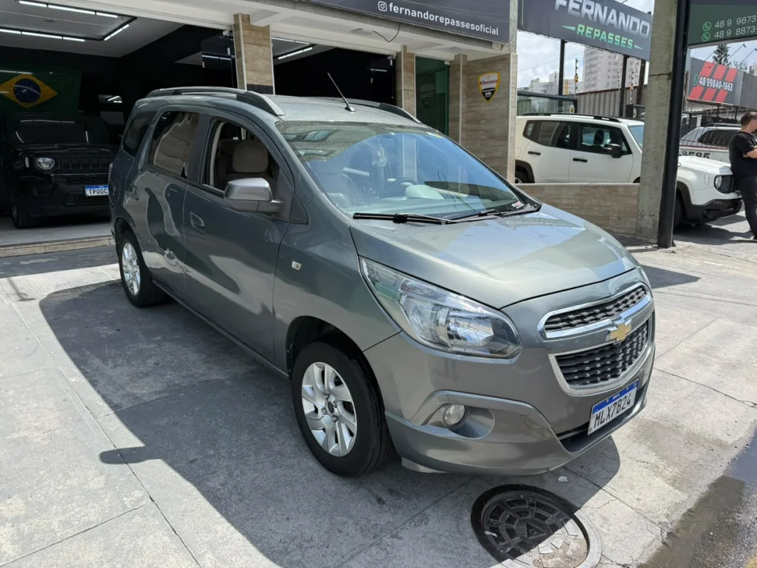 Spin LTZ 1.8 aut 7 LUGARES 2013