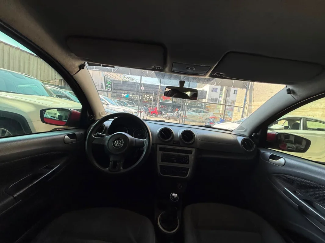 Voyage 1.6 Completo Manual 2015 - Imagem 7