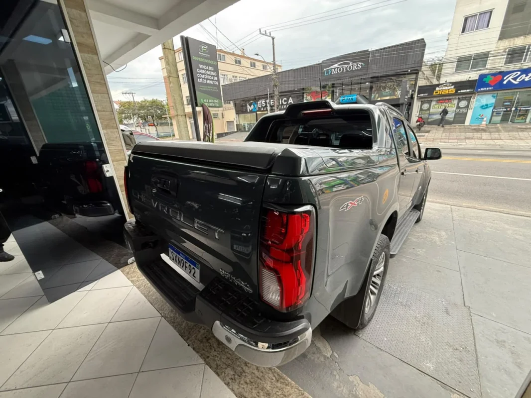 S10 HC 4x4 2.8 Diesel Aut. 2025 - Imagem 3